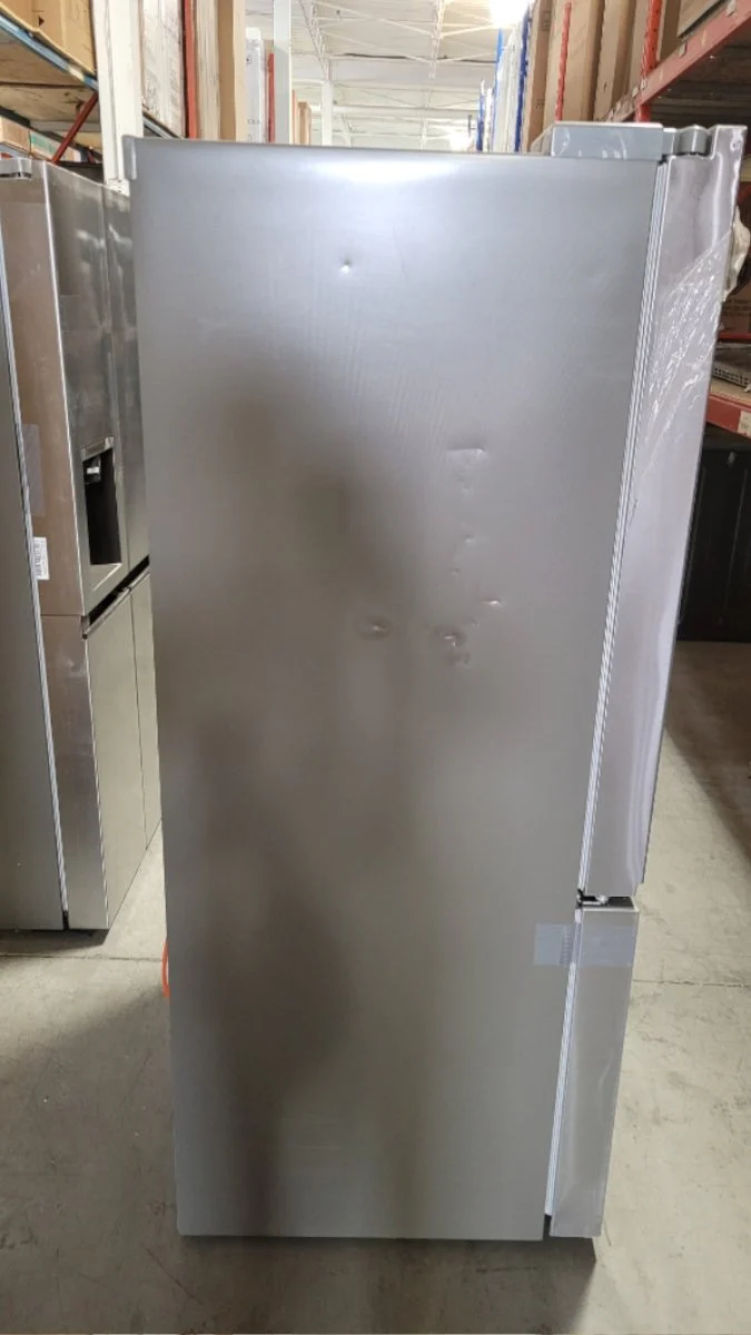 LF21G6200S - REFRIGERATORS - LG - French 3-Door - Stainless Steel - Open Box - Image 4