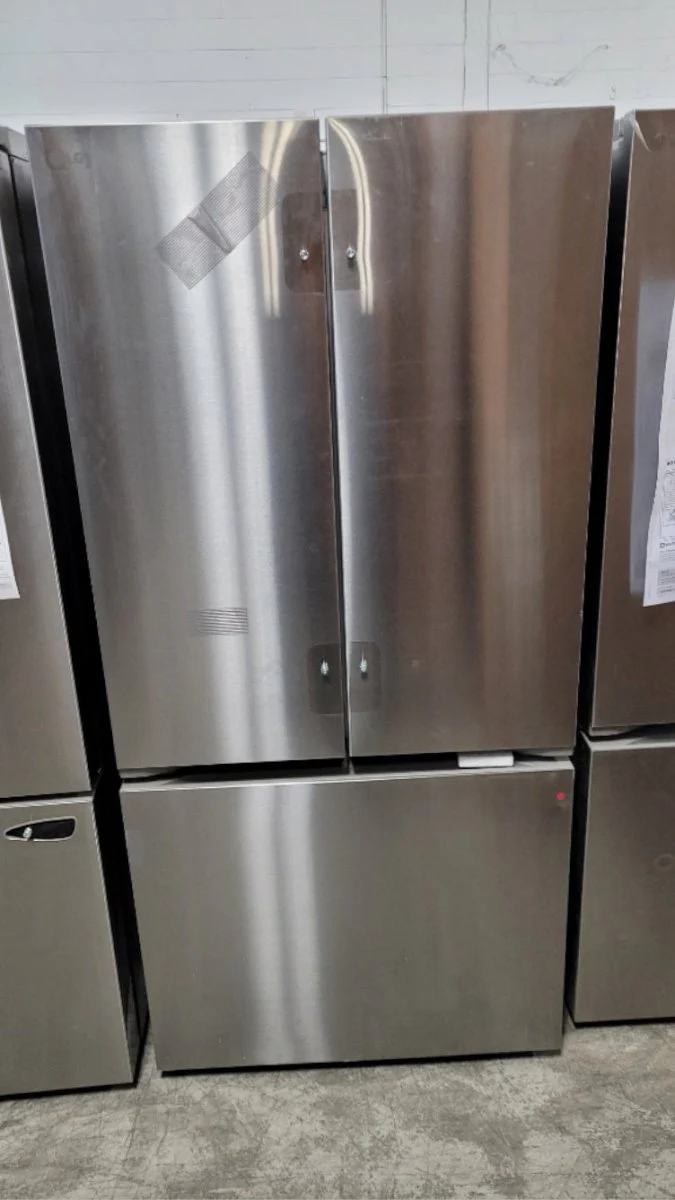 LF21G6200S - REFRIGERATORS - LG - French 3-Door - Stainless Steel - Open Box - Image 2