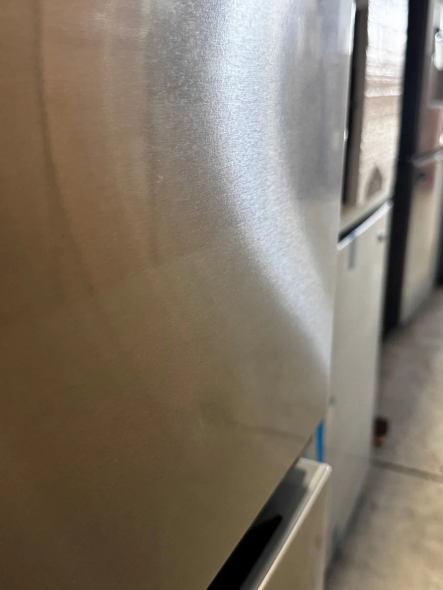 LF21G6200S - REFRIGERATORS - LG - French 3-Door - Stainless Steel - Open Box - Image 3