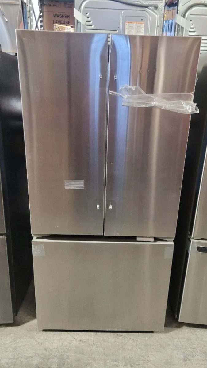 LF21G6200S - REFRIGERATORS - LG - French 3-Door - Stainless Steel - Open Box - Image 2