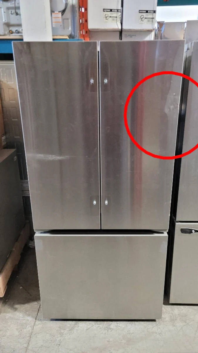 LF21G6200S - REFRIGERATORS - LG - French 3-Door - Stainless Steel - Open Box - Image 3