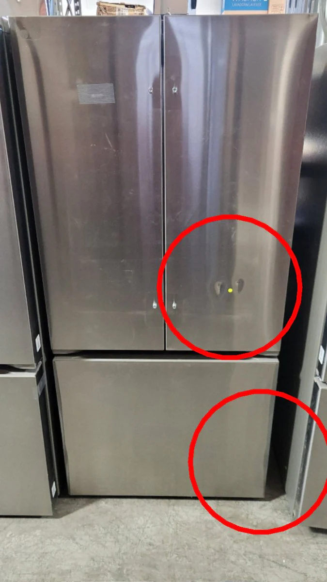 LF21G6200S - REFRIGERATORS - LG - French 3-Door - Stainless Steel - Open Box - Image 3