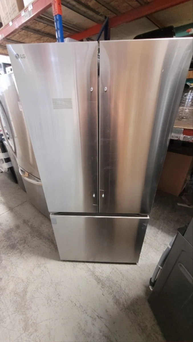 LF21G6200S - REFRIGERATORS - LG - French 3-Door - Stainless Steel - Open Box - Image 2