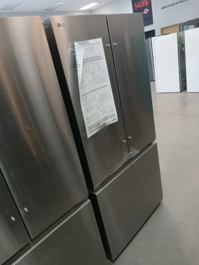 LF21G6200S - REFRIGERATORS - LG - French 3-Door - Stainless Steel - Open Box - Image 3