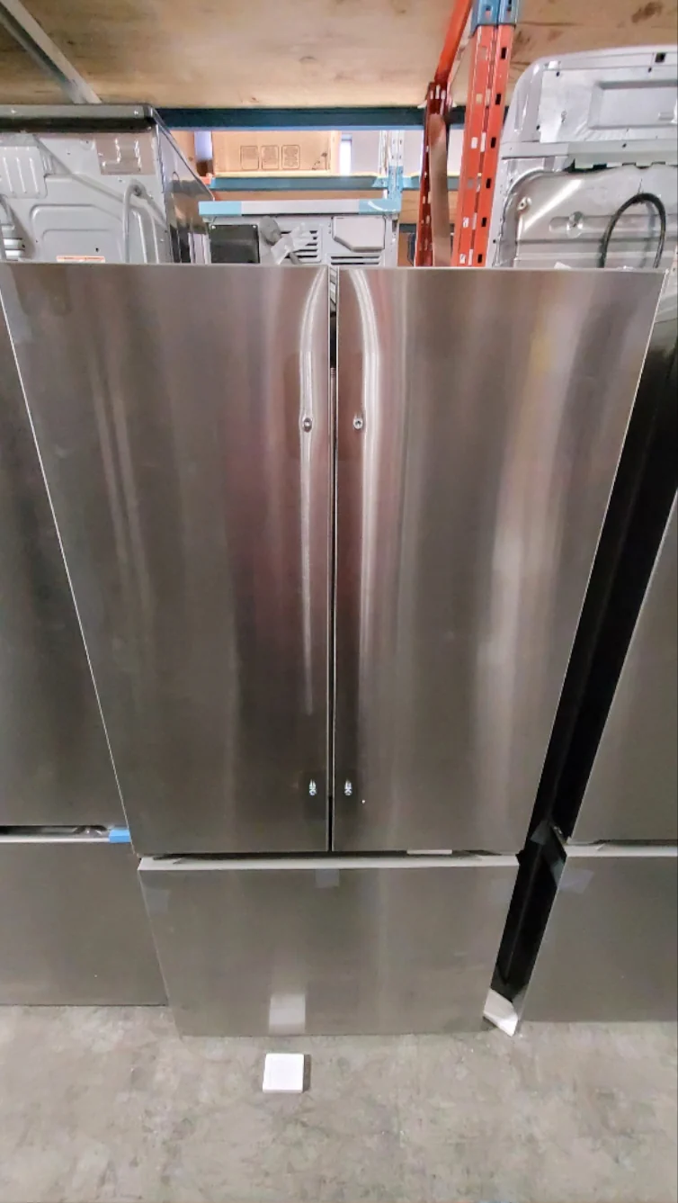 LF21G6201S - REFRIGERATORS - LG - French 3-Door - Stainless Steel - Open Box - Image 2