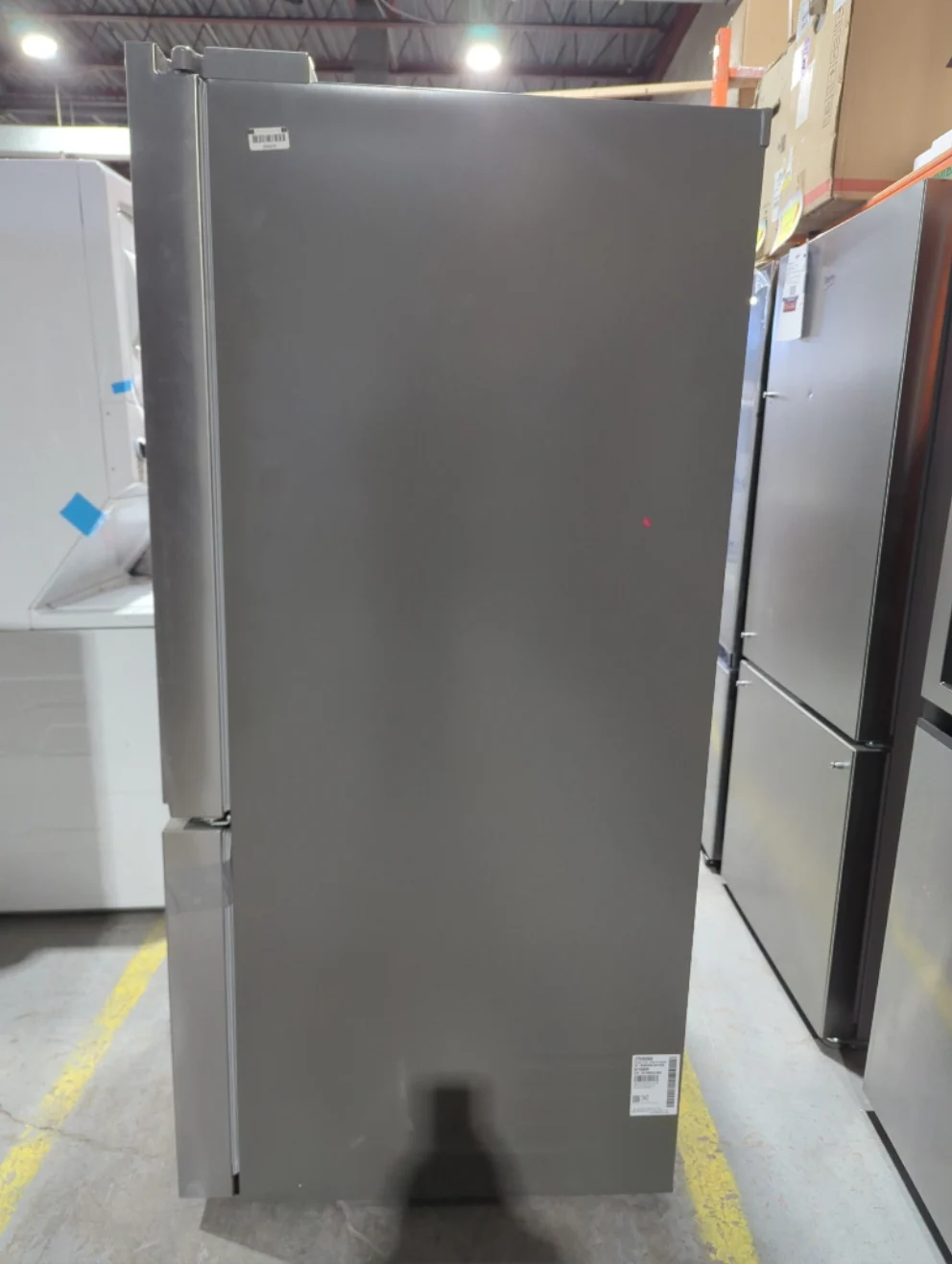 LF25S6200S - REFRIGERATORS - LG - French 3-Door - Stainless Steel - Open Box - Image 4