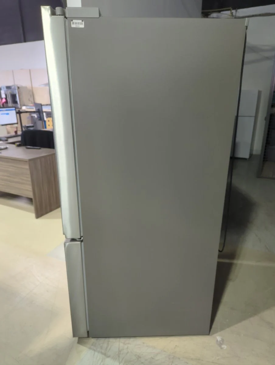 LF25S6200S - REFRIGERATORS - LG - French 3-Door - Stainless Steel - Open Box - Image 3