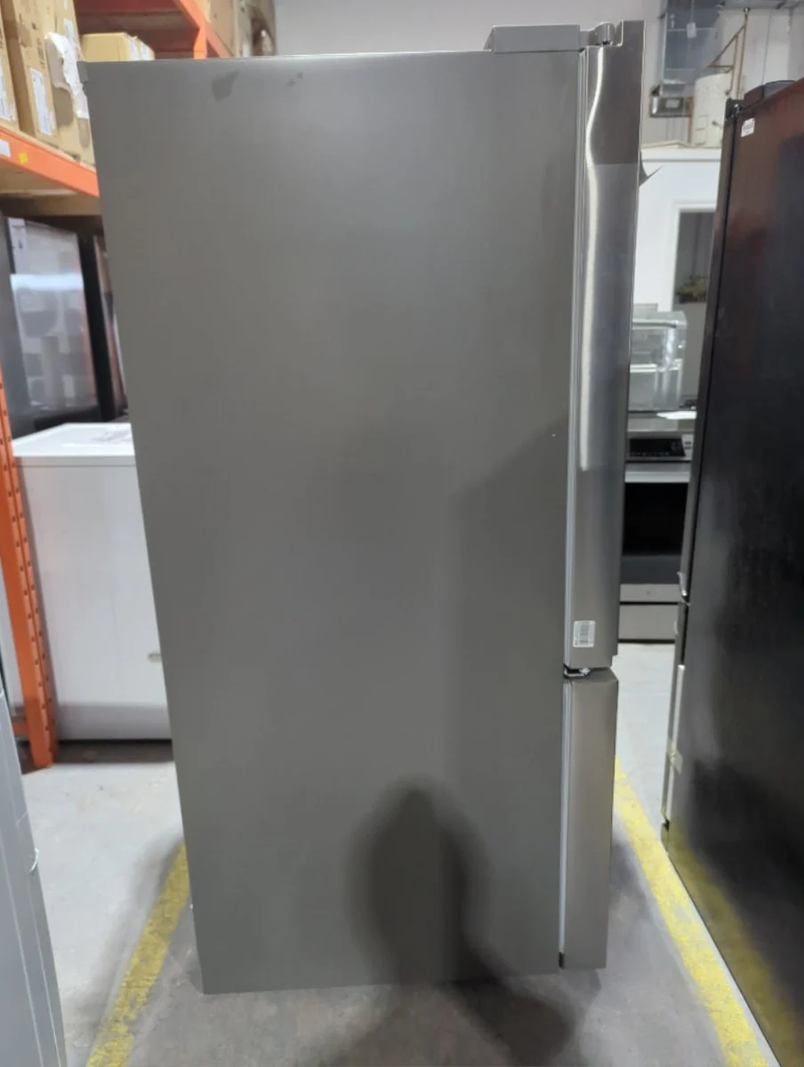 LF25S6200S - REFRIGERATORS - LG - French 3-Door - Stainless Steel - Open Box - Image 3