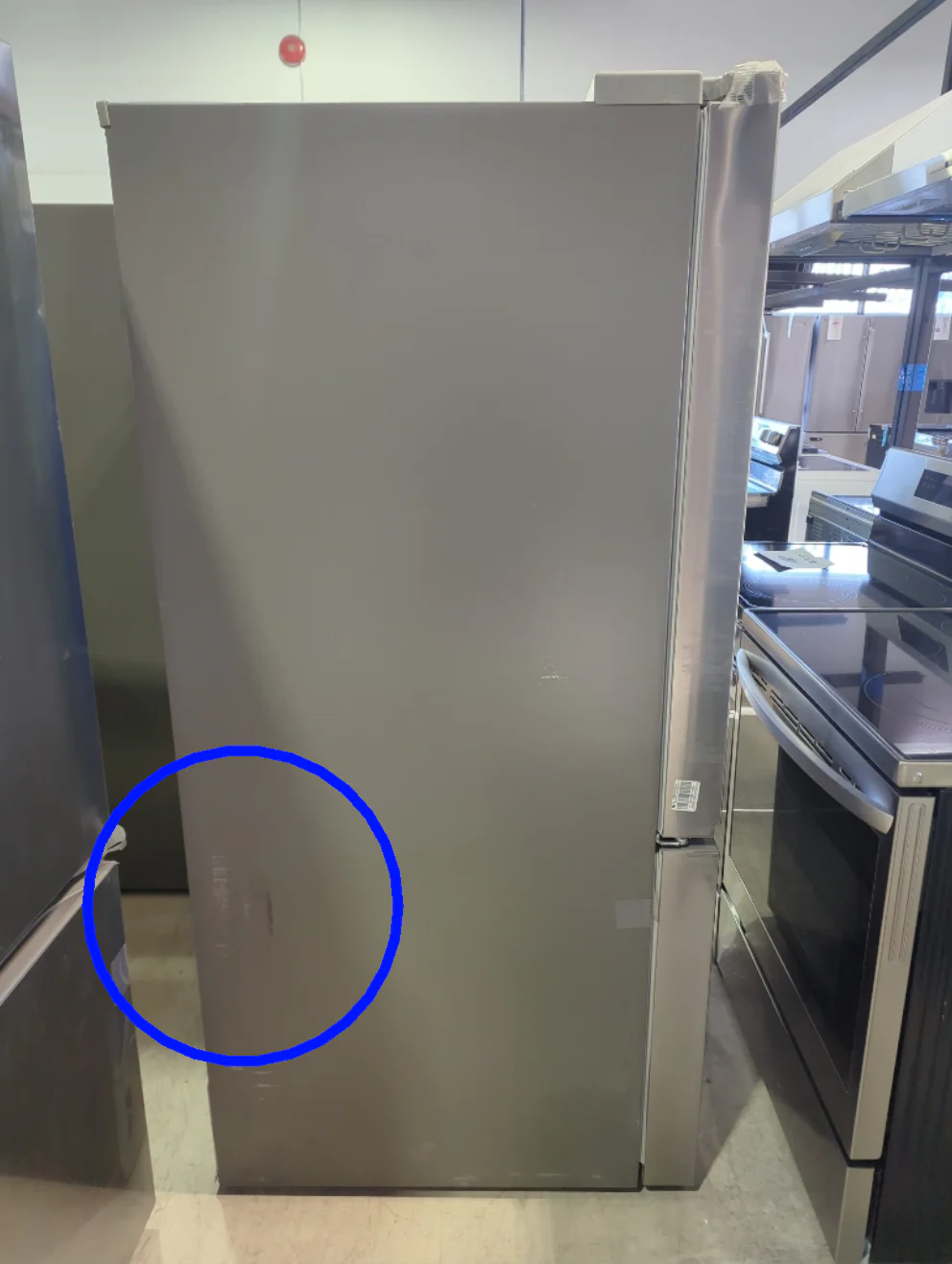 LF25S6200S - REFRIGERATORS - LG - French 3-Door - Stainless Steel - Open Box - Image 3