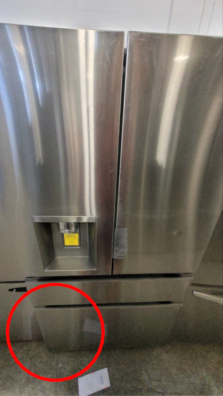 LF29S8330S - REFRIGERATORS - LG - French 4-Door - Stainless Steel - Open Box - Image 2