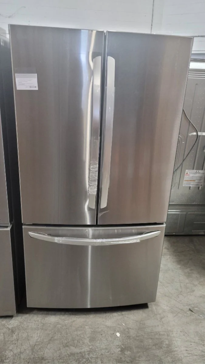 LF29T6000S - REFRIGERATORS - LG - French 3-Door - Stainless Steel - Open Box - Image 2