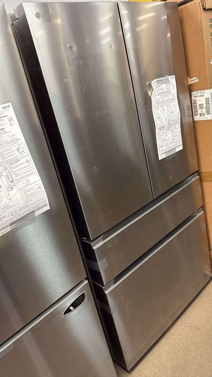 LF30S8210S - REFRIGERATORS - LG - French 3-Door - Stainless Steel - Open Box - Image 3