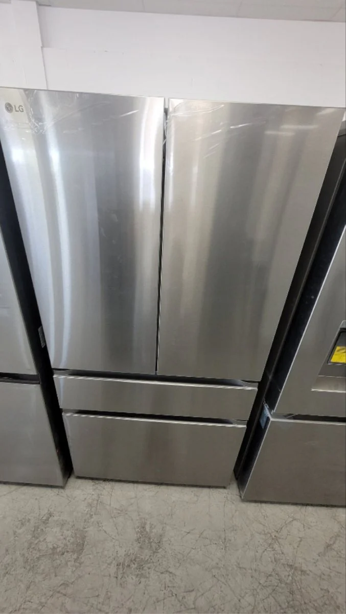 LF30S8210S - REFRIGERATORS - LG - French 3-Door - Stainless Steel - Open Box - Image 3