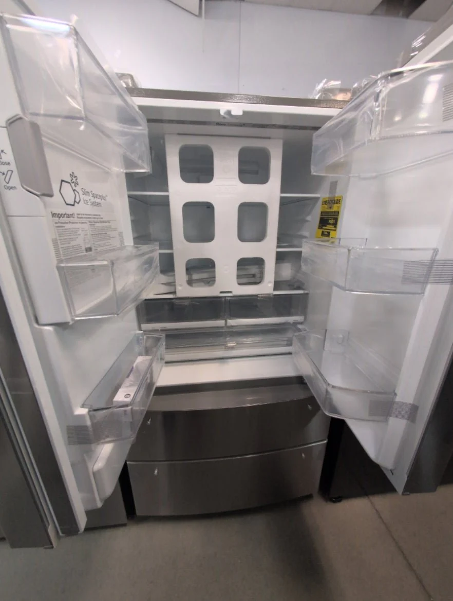 LMXS28626S - REFRIGERATORS - LG - French 4-Door - Stainless Steel - Open Box - Image 2