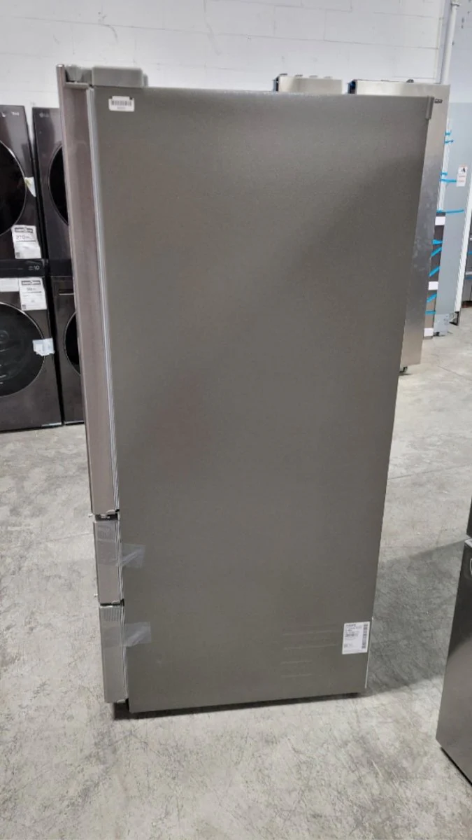 LMXS28626S - REFRIGERATORS - LG - French 4-Door - Stainless Steel - Open Box - Image 4
