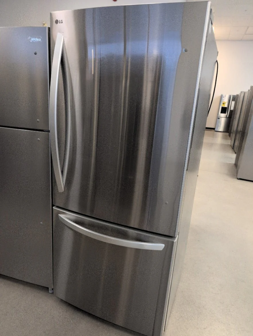 LRDNS2200S - REFRIGERATORS - LG - Bottom Freezer - Stainless Steel - Open Box - Image 3