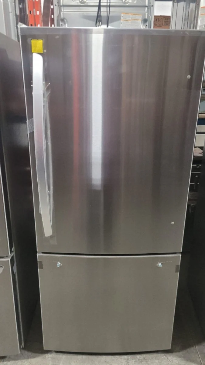 LRDNS2200S - REFRIGERATORS - LG - Bottom Freezer - Stainless Steel - Open Box - Image 2