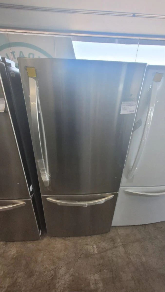 LRDNS2200S - REFRIGERATORS - LG - Bottom Freezer - Stainless Steel - Open Box - Image 2