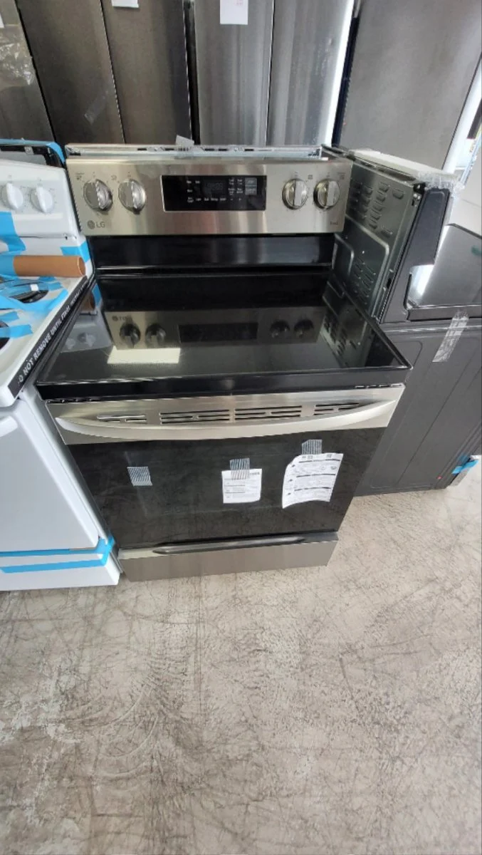 LREL6321S - RANGES - LG - Electric - Stainless Steel - Open Box - Image 2