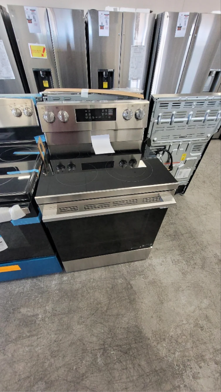 LREN6323YE - RANGES - LG - Electric - Stainless Steel - Open Box - Image 2