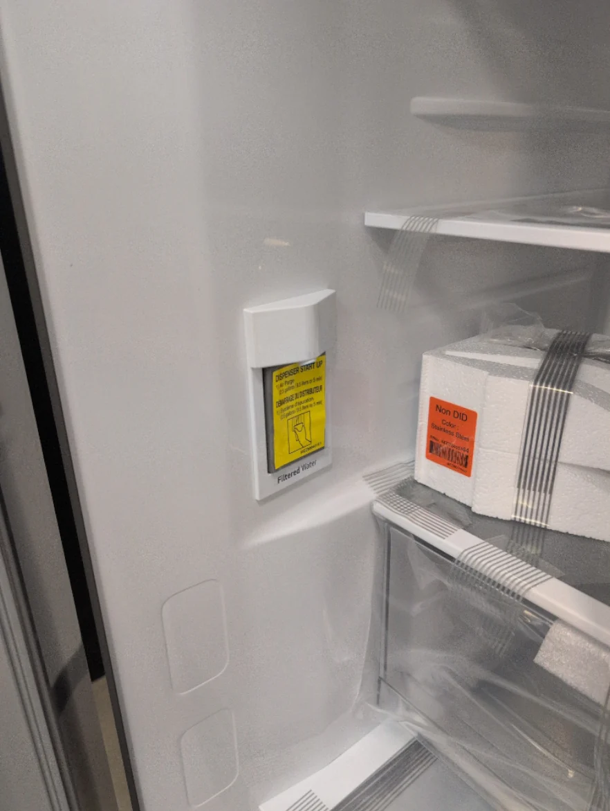 LRFLC2706S - REFRIGERATORS - LG - French 3-Door - Stainless Steel - Open Box - Image 2