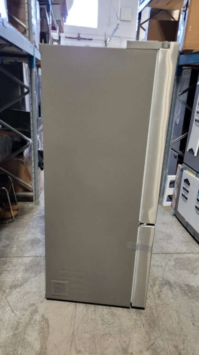 LRFLC2706S - REFRIGERATORS - LG - French 3-Door - Stainless Steel - Open Box - Image 4