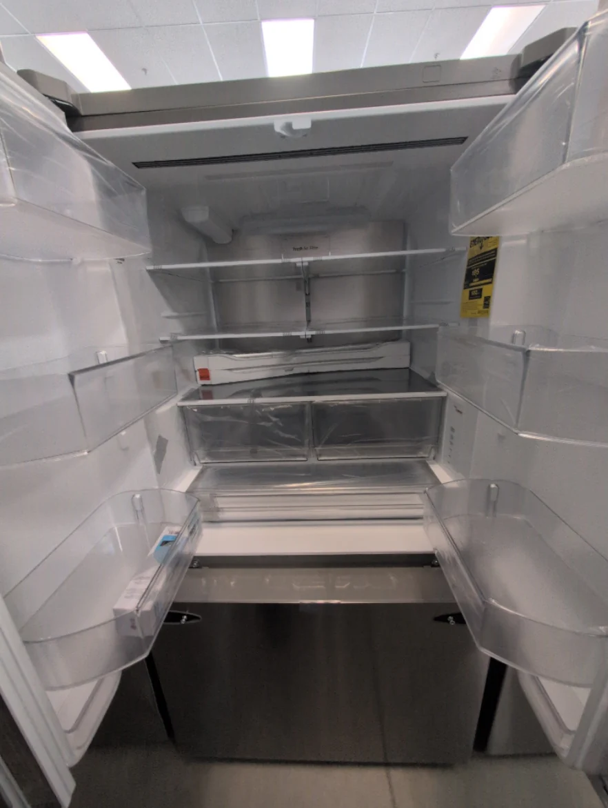 LRFLS3206S - REFRIGERATORS - LG - French 3-Door - Stainless Steel - Open Box - Image 2