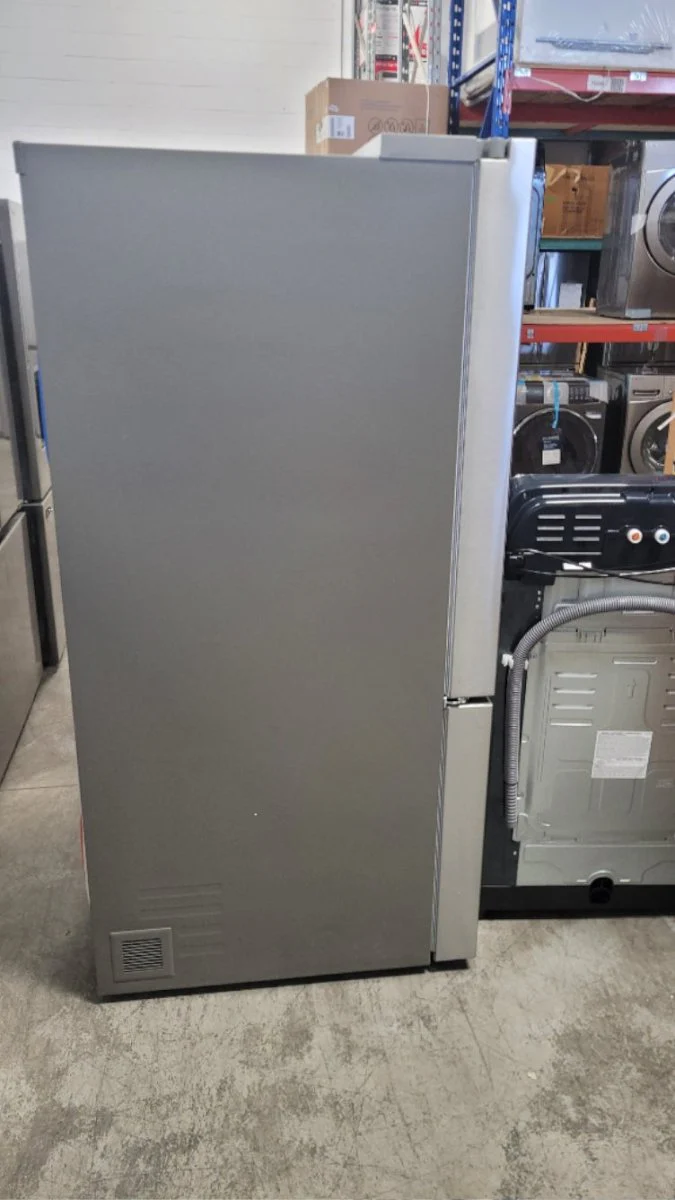 LRFLS3206S - REFRIGERATORS - LG - French 3-Door - Stainless Steel - Open Box - Image 3