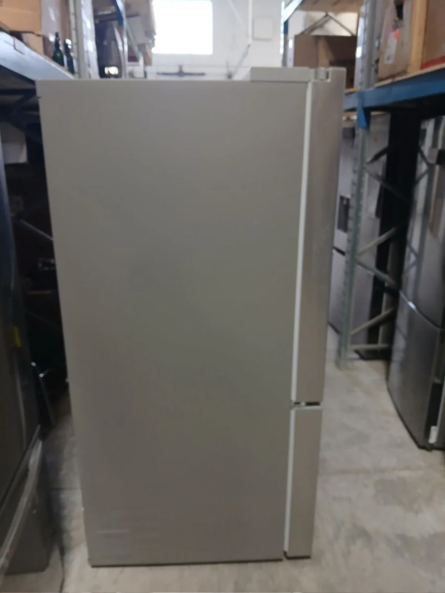 LRFLS3206S - REFRIGERATORS - LG - French 3-Door - Stainless Steel - Open Box - Image 3