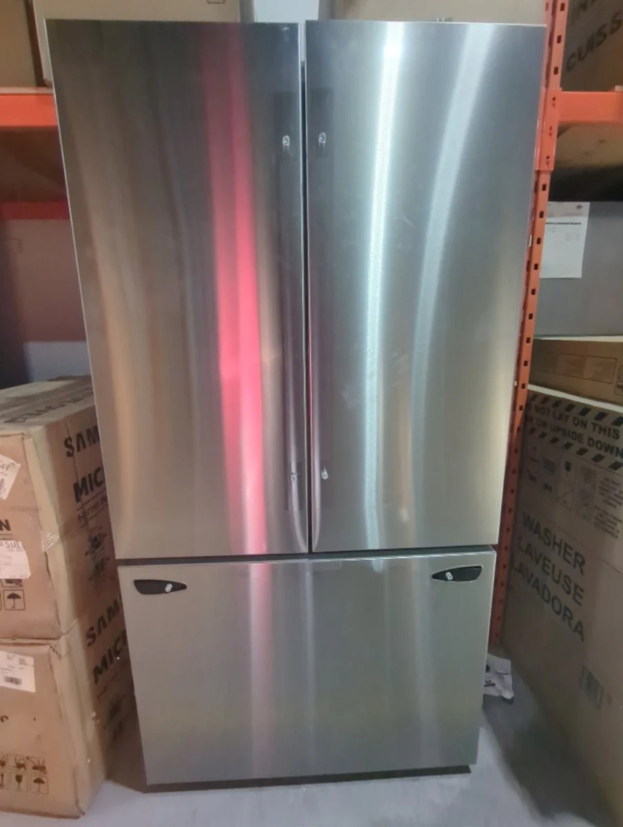 LRFLS3206S - REFRIGERATORS - LG - French 3-Door - Stainless Steel - Open Box - Image 2
