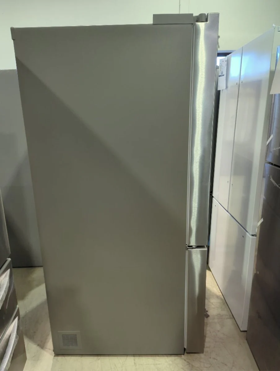 LRFLS3206S - REFRIGERATORS - LG - French 3-Door - Stainless Steel - Open Box - Image 3