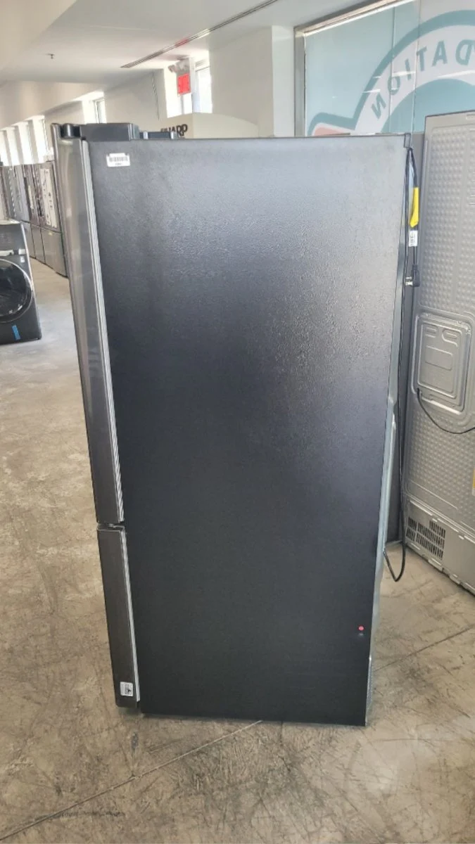 LRFNS2200D - REFRIGERATORS - LG - French 3-Door - Black Stainless - Open Box - Image 4