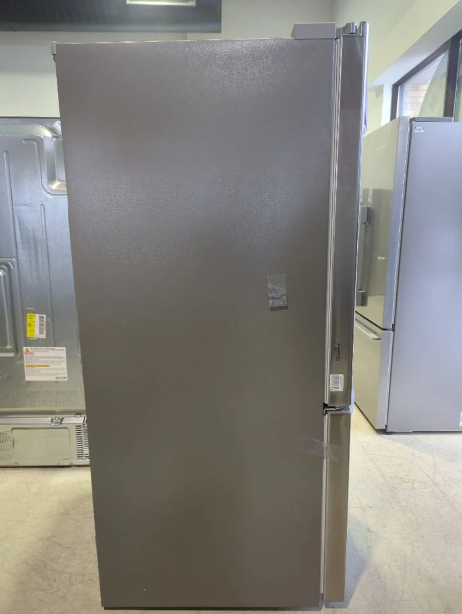 LRFNS2200S - REFRIGERATORS - LG - French 3-Door - Stainless Steel - Open Box - Image 3