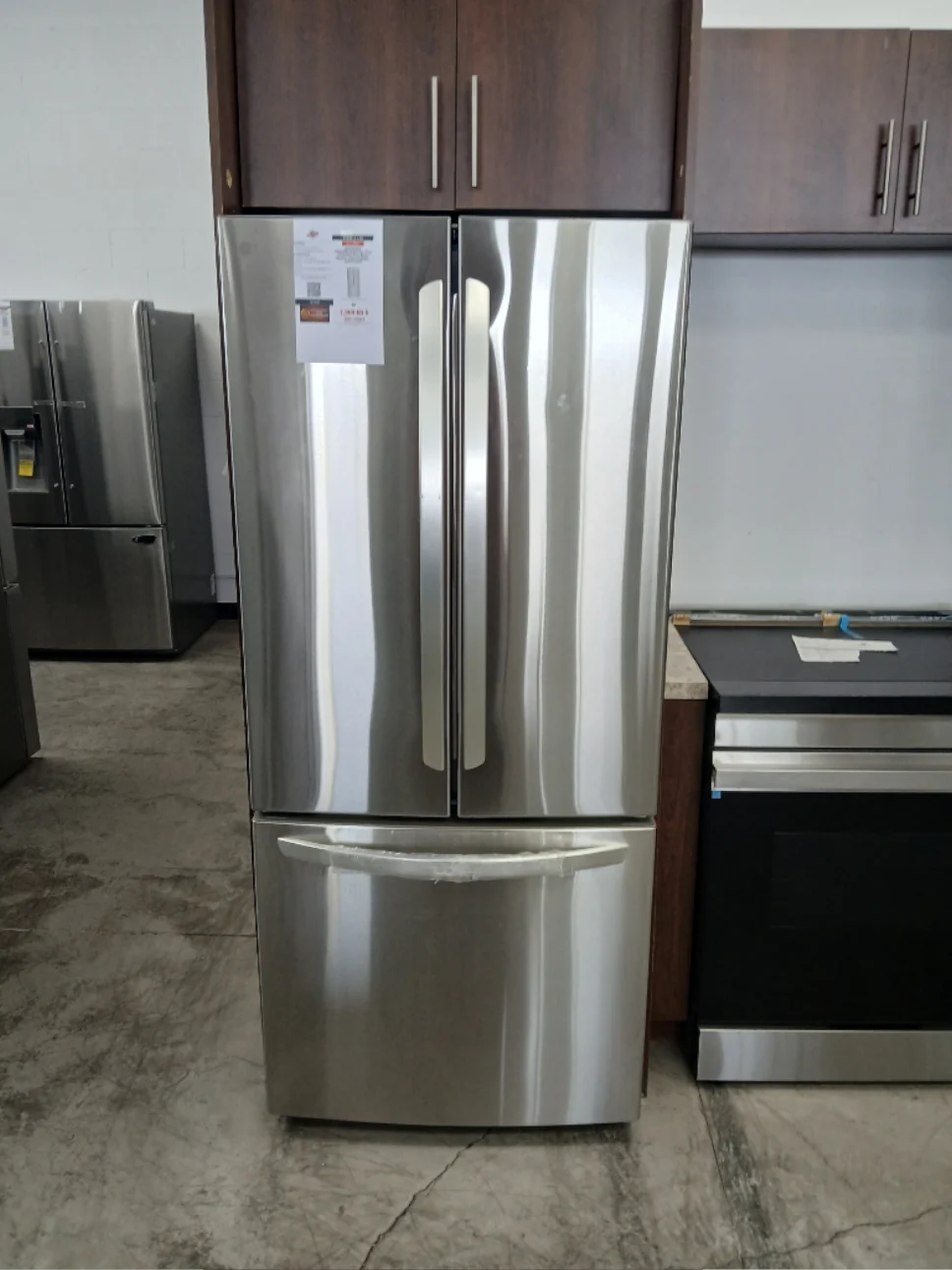 LRFNS2200S - REFRIGERATORS - LG - French 3-Door - Stainless Steel - Open Box - Image 2