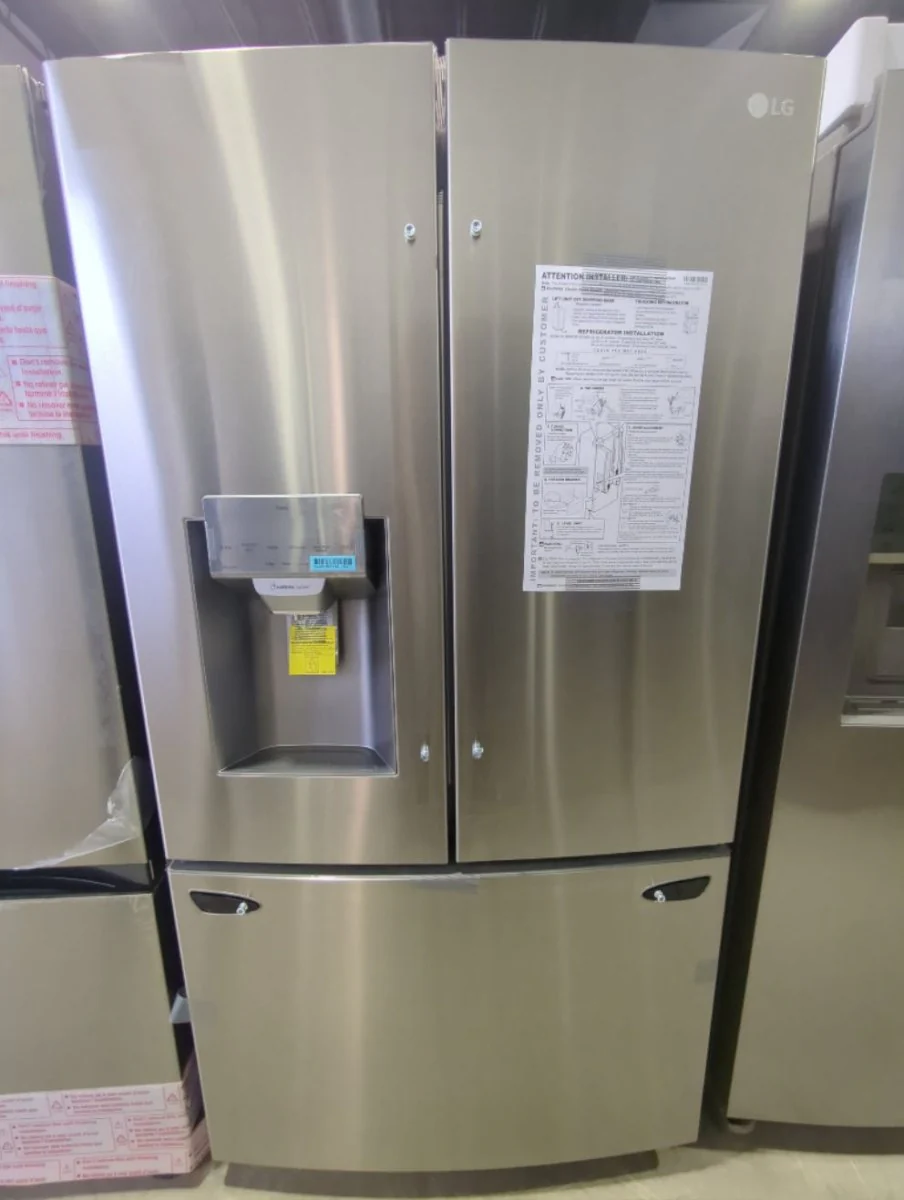 LRFS28XBS - REFRIGERATORS - LG - French 3-Door - Stainless Steel - Open Box - Image 2