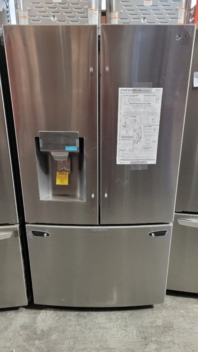LRFS28XBS - REFRIGERATORS - LG - French 3-Door - Stainless Steel - Open Box - Image 2