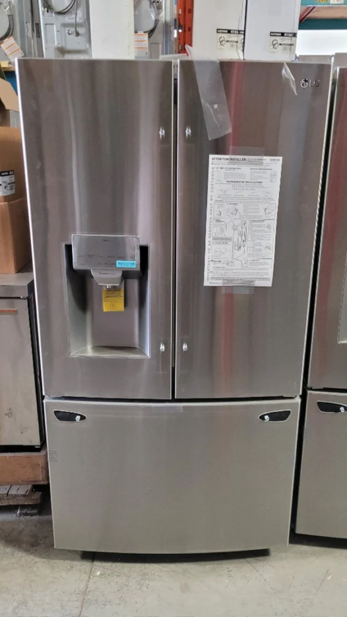 LRFS28XBS - REFRIGERATORS - LG - French 3-Door - Stainless Steel - Open Box - Image 2