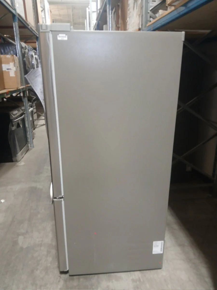 LRFS28XBS - REFRIGERATORS - LG - French 3-Door - Stainless Steel - Open Box - Image 3