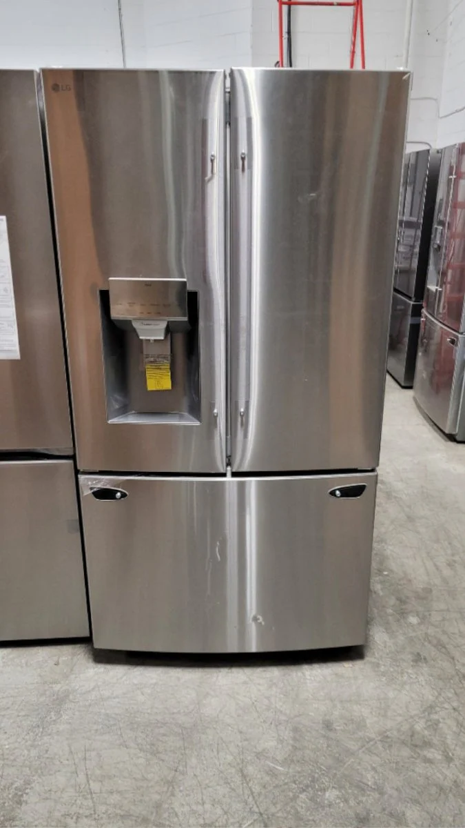 LRFS28XBS - REFRIGERATORS - LG - French 3-Door - Stainless Steel - Open Box - Image 2