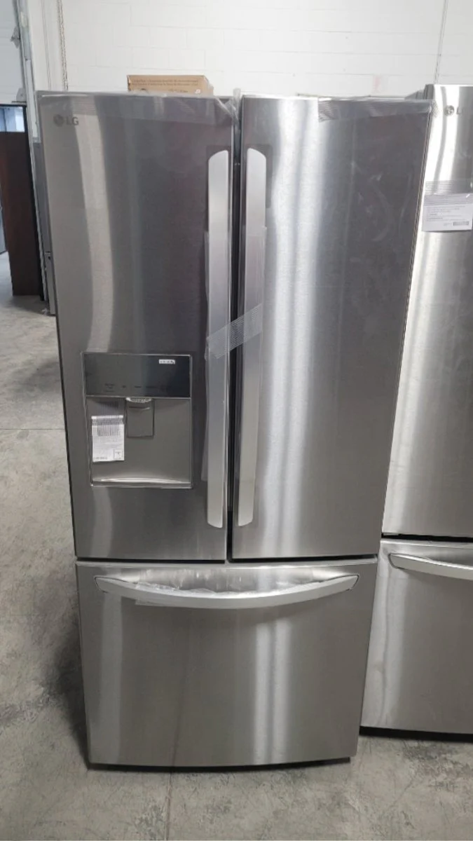 LRFWS2200S - REFRIGERATORS - LG - French 3-Door - Stainless Steel - Open Box - Image 2
