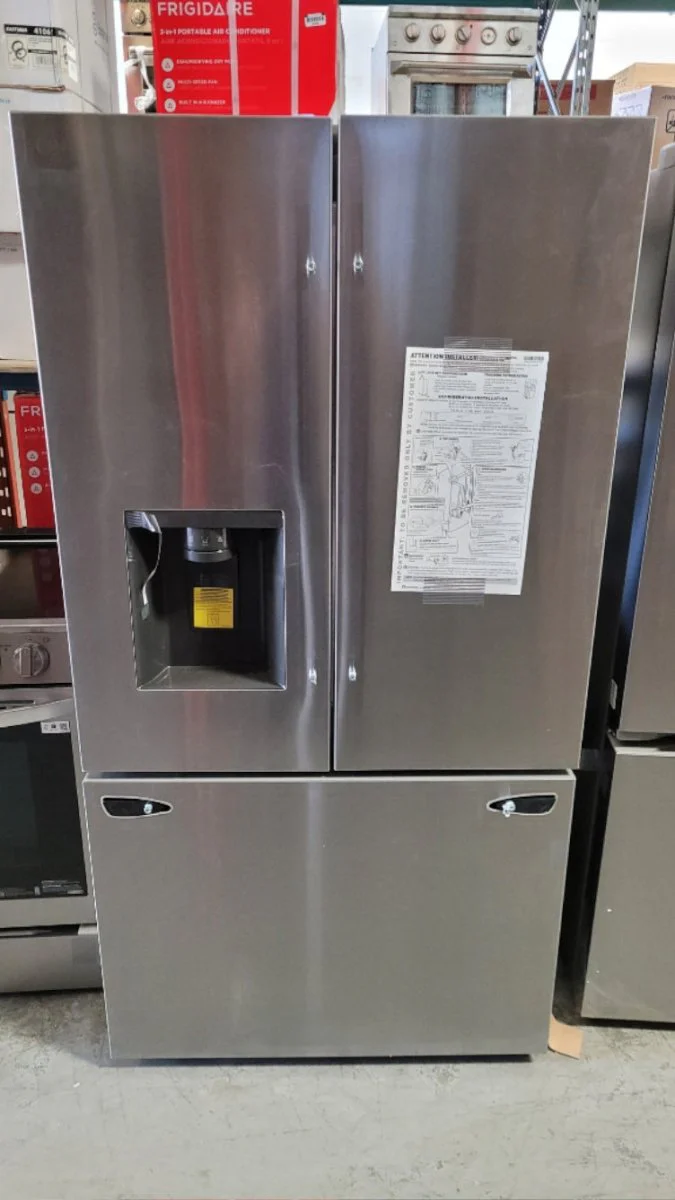 LRFXC2606S - REFRIGERATORS - LG - French 3-Door - Stainless Steel - Open Box - Image 2