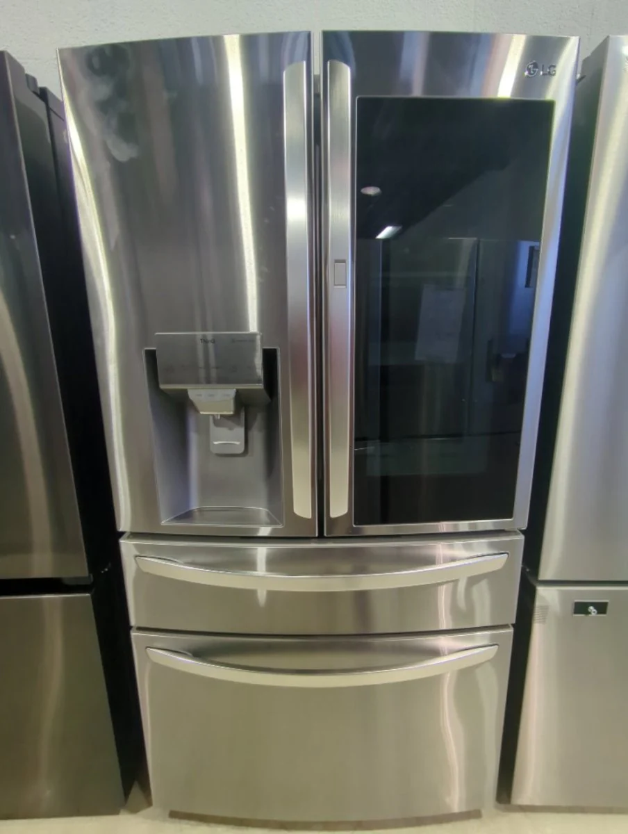 LRMVC2306S - REFRIGERATORS - LG - French 4-Door - Stainless Steel - Open Box - Image 2