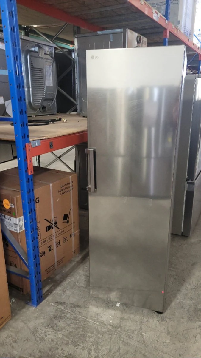 LRONC1404V - REFRIGERATORS - LG - All Refrigerator - Stainless Steel - Open Box - Image 2