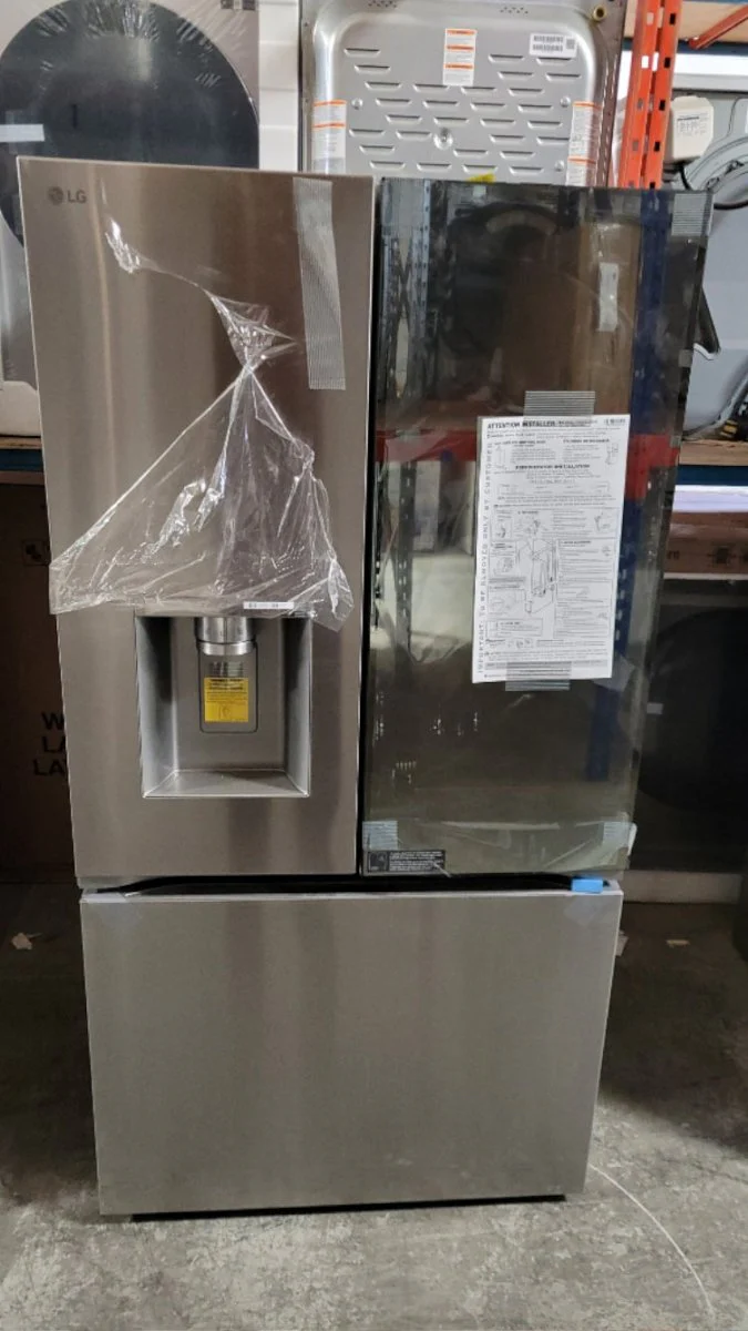LRYKS3106S - REFRIGERATORS - LG - French 3-Door - Stainless Steel - Open Box - Image 2