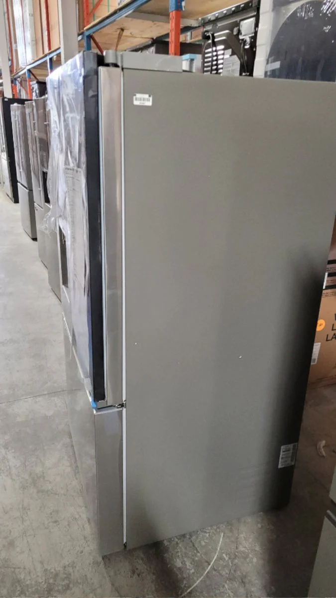 LRYKS3106S - REFRIGERATORS - LG - French 3-Door - Stainless Steel - Open Box - Image 3