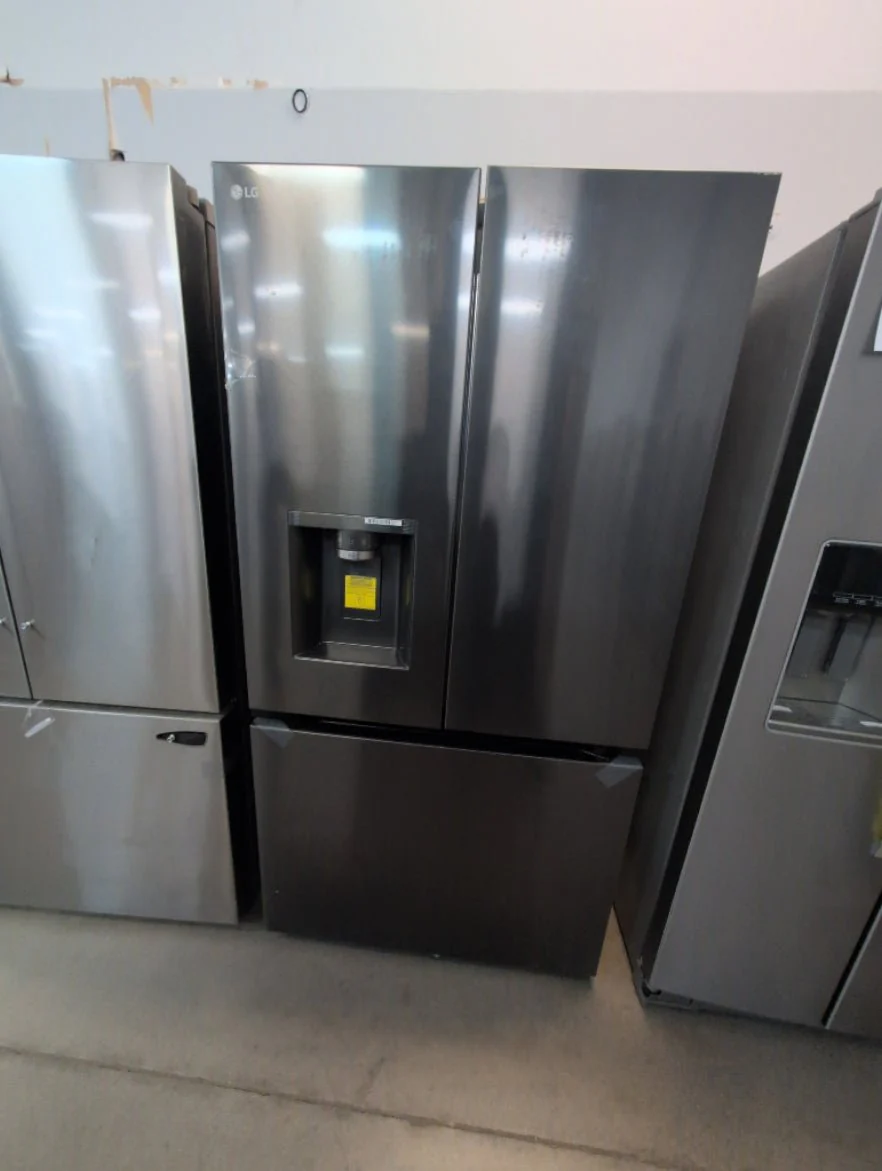 LRYXC2606D - REFRIGERATORS - LG - French 3-Door - Black Stainless - Open Box - Image 4