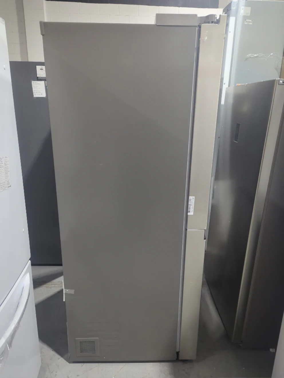 LS23C4230V - REFRIGERATORS - LG - Side by side - Stainless Steel - Open Box - Image 4