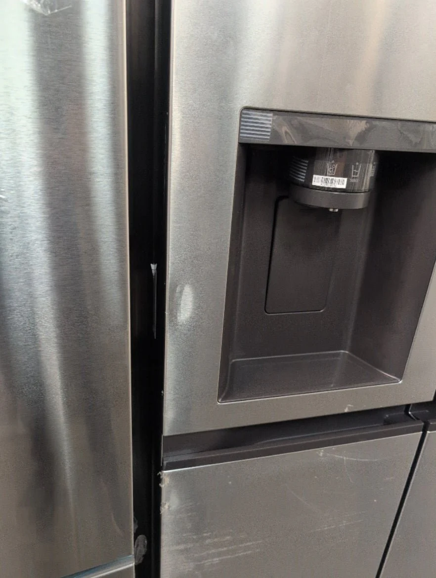 LS29S3230V - REFRIGERATORS - LG - Side by side - Platinum - Open Box - Image 3