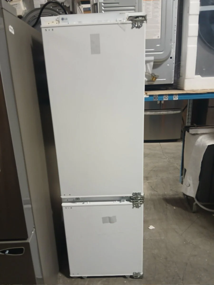 LSBNC1021P - REFRIGERATORS - LG - Bottom Freezer - Panel Ready - Open Box - Image 3