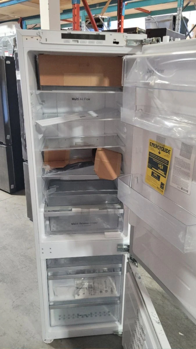 LSBNC1021P - REFRIGERATORS - LG - Bottom Freezer - Panel Ready - Open Box - Image 3
